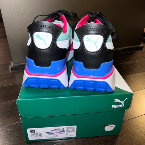 Brand New Puma Sneakers - Picture 3 of 6